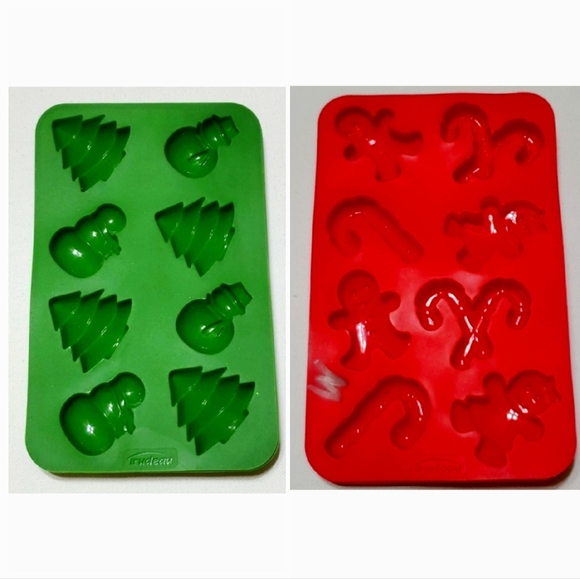 Chocolate Molds Christmas Themed By Trudeau 2 Pcs Set - Picture 1 of 14